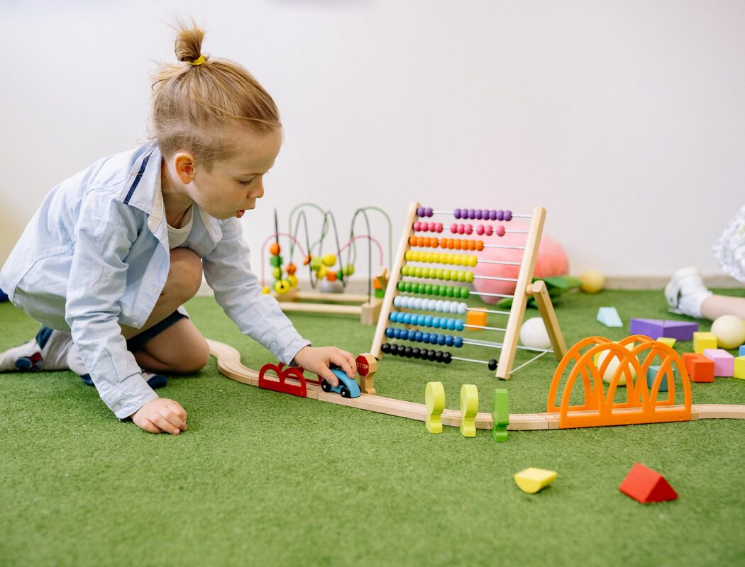 pexels-yan-krukau-8612928